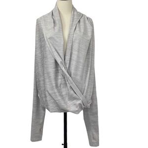 ZYIA ACTIVE Yoga Shawl Long Sleeve Thumbholes Grey Heather Small/Medium See Pics